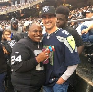 Meet your Posher, Don